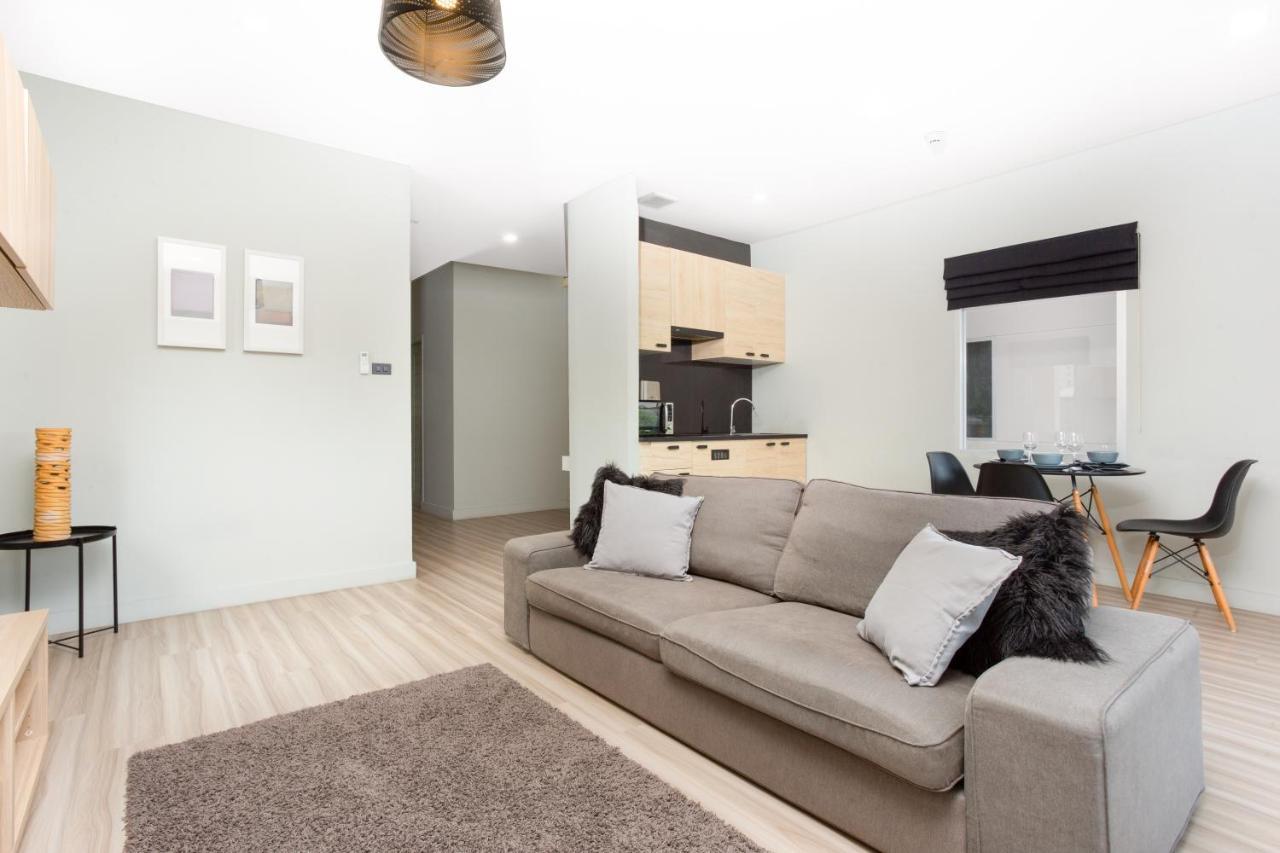 Studio 365 Serviced Apartments Chiang Mai Exterior foto