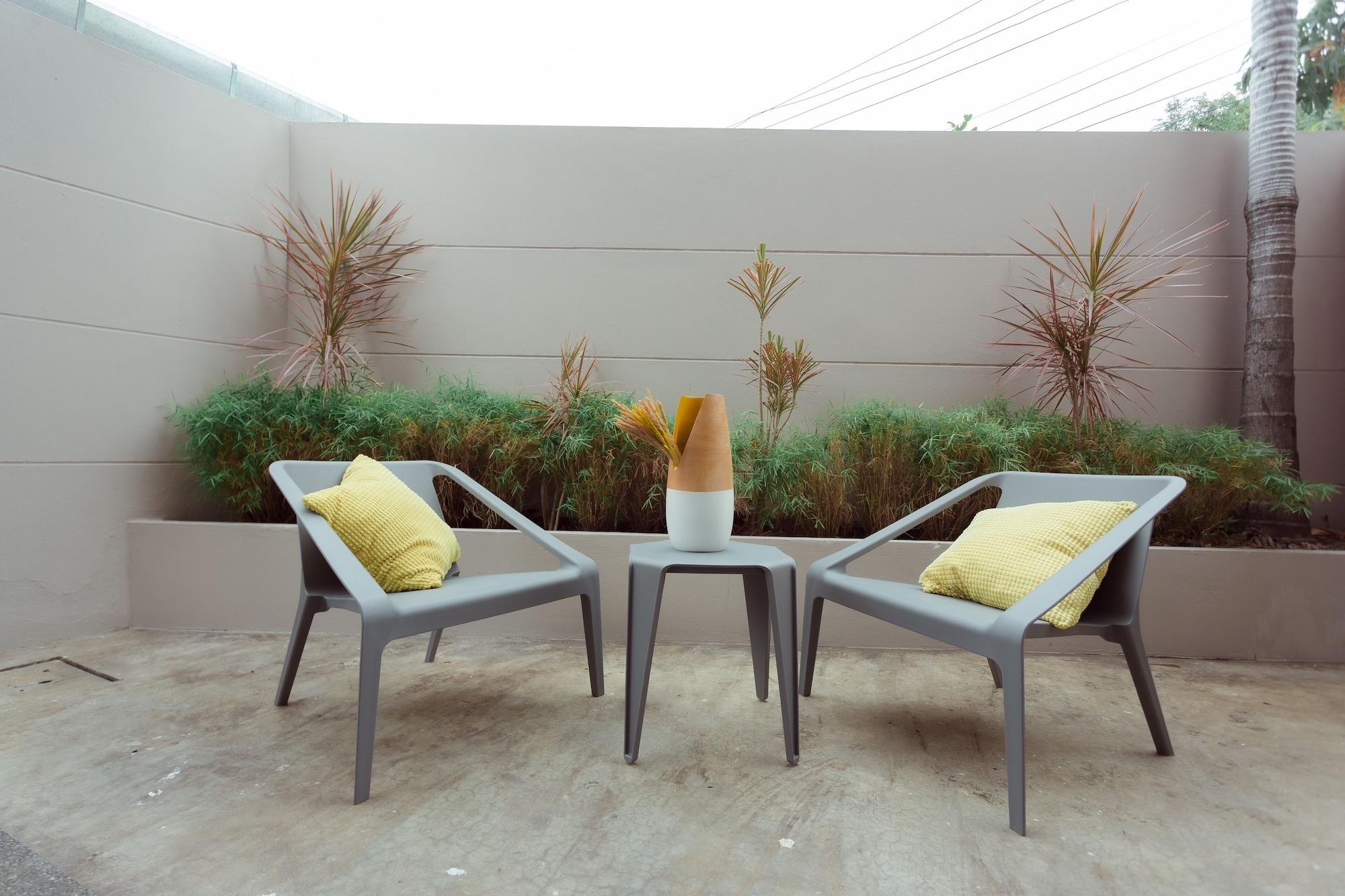 Studio 365 Serviced Apartments Chiang Mai Exterior foto