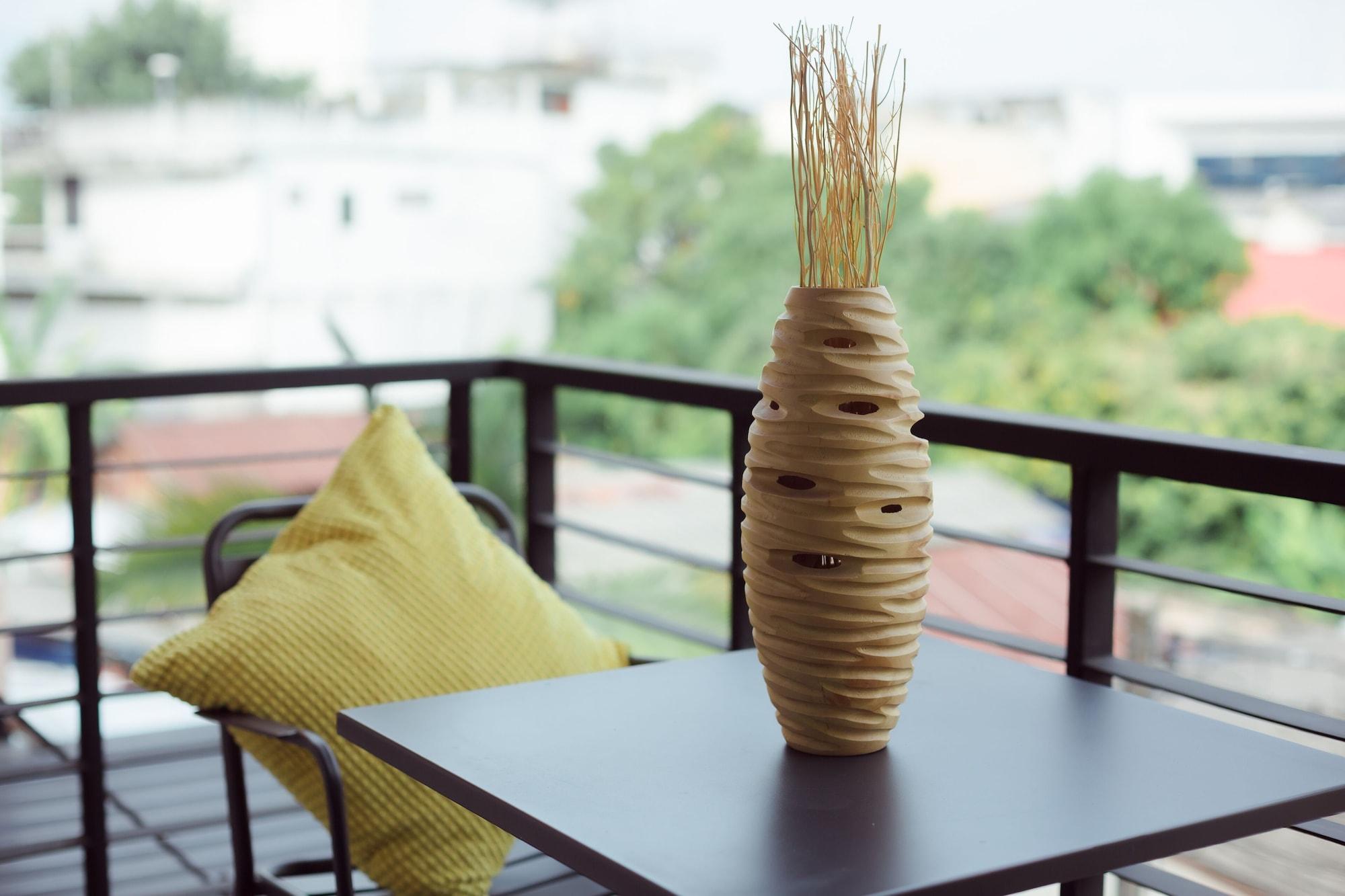 Studio 365 Serviced Apartments Chiang Mai Exterior foto