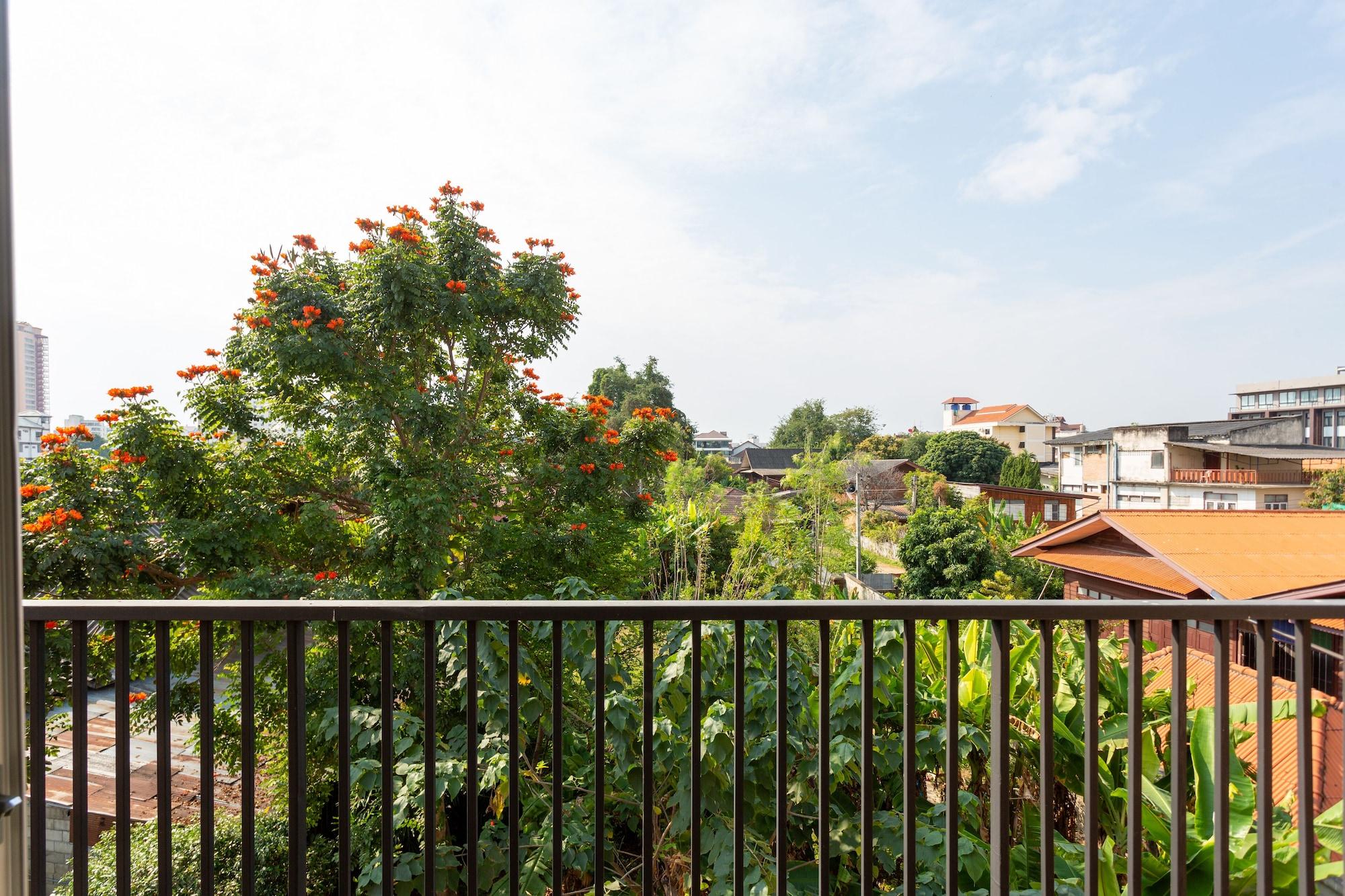 Studio 365 Serviced Apartments Chiang Mai Exterior foto