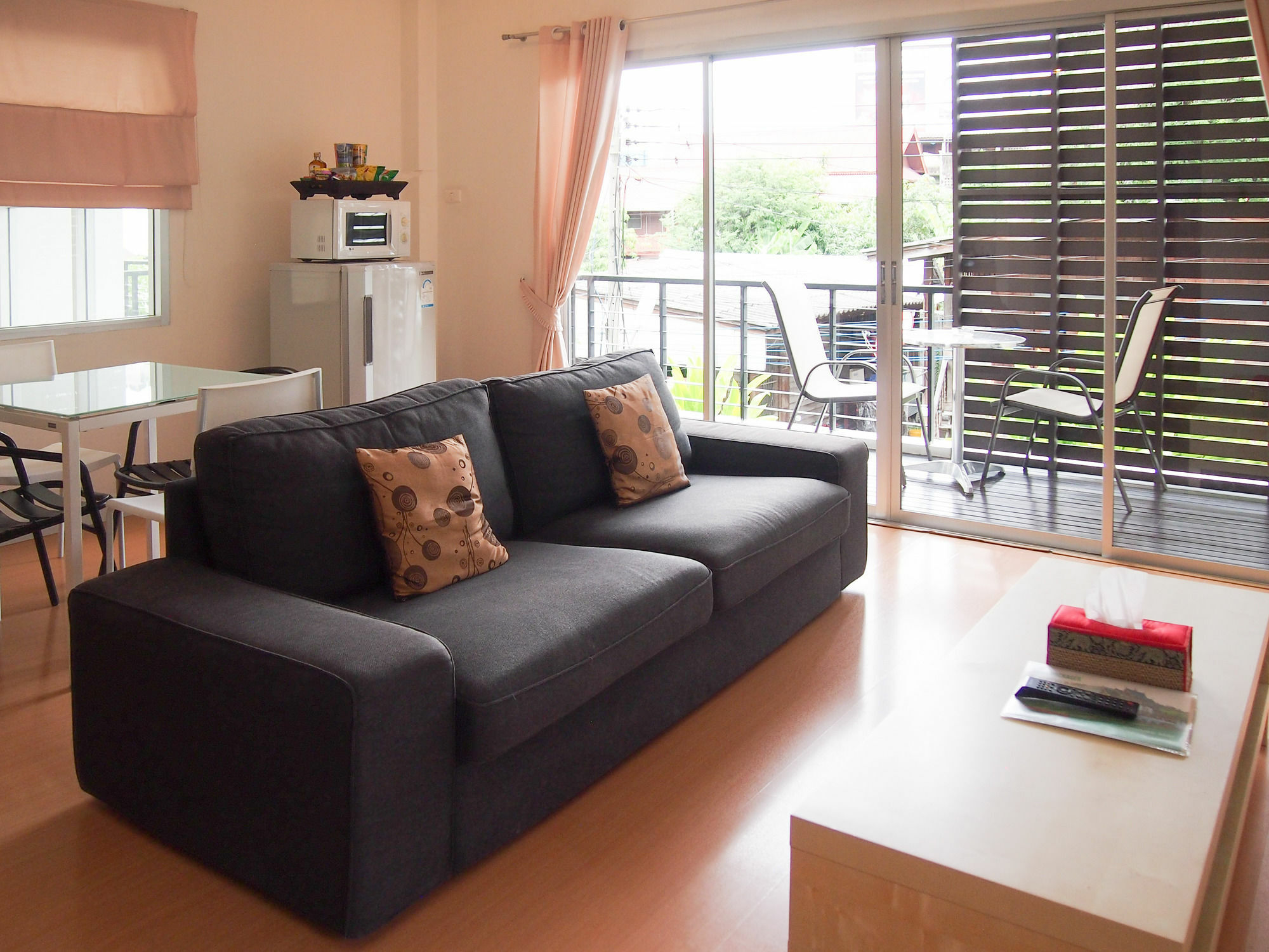 Studio 365 Serviced Apartments Chiang Mai Exterior foto